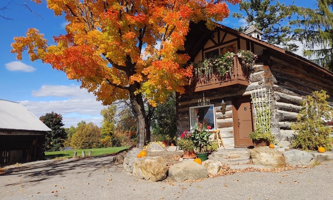 Killaloe Ski Chalet | Gerbers 1870 Chalet - A touch of Bavaria in Canada