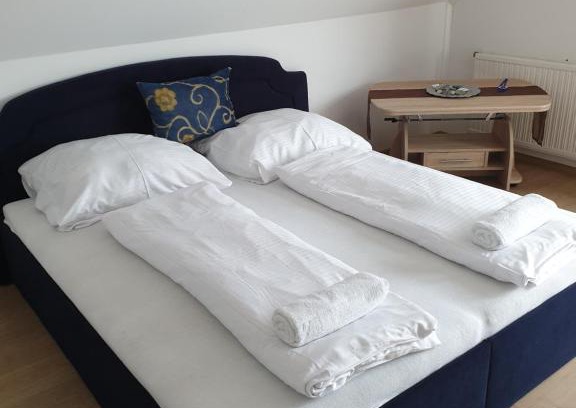 Urkut Apartment | Gesztenye apartman
