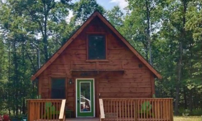 Baldwin Cabin | ★ Get Lost In The Woods At Big Star Lake ★