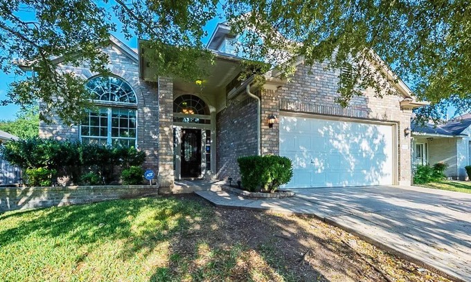 Round Rock House | Getaway home near Kalahari & Dell Diamond
