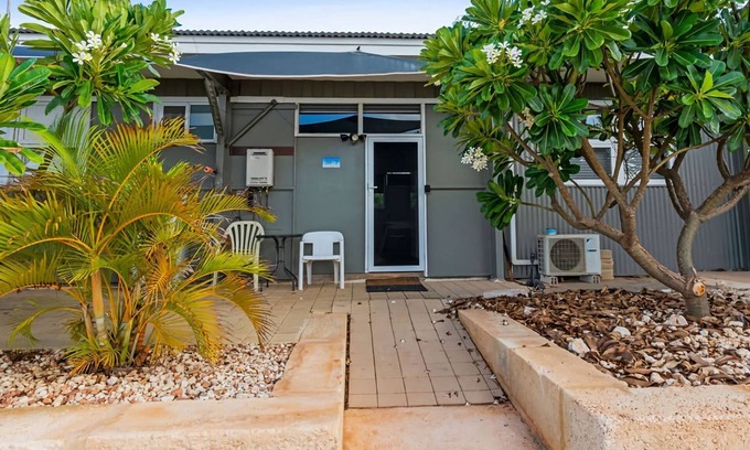 Exmouth Apartment | Getaway Villas Unit 38-7 - comfort on a budget