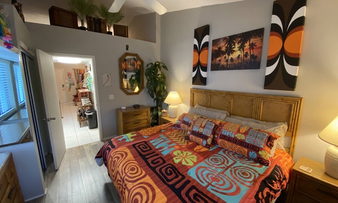 Paradise Lakes Condo | Gettin' Freaky in the Tiki J-2 in Paradise Lakes NUDIST Community for Adult 30+