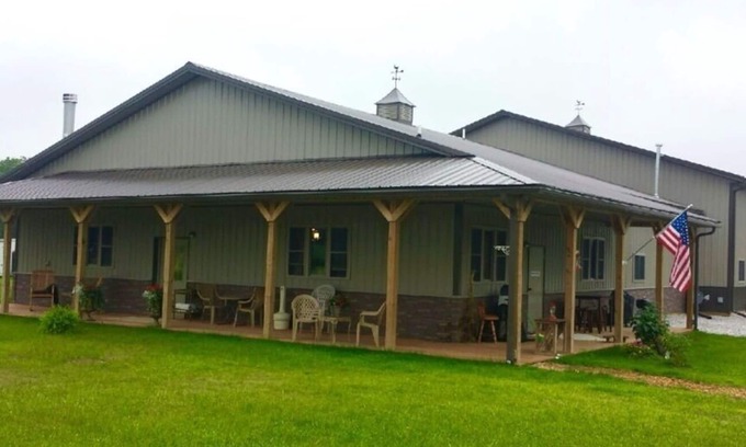Chandlerville Cabin | Ghost Hollow Lodge