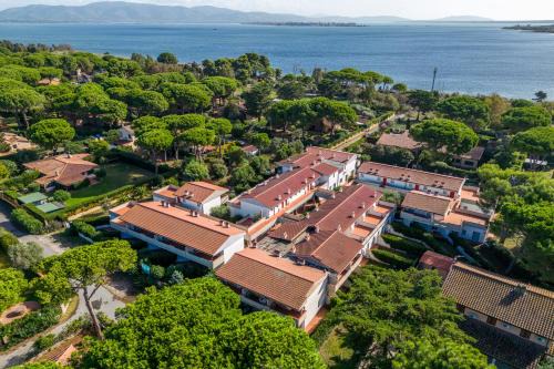 Giannella Apartment | Giannella Beach Residence Apartment