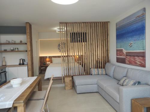 Minoa Pediada Apartment | Giannis studio suite in South Crete tsoutsouros