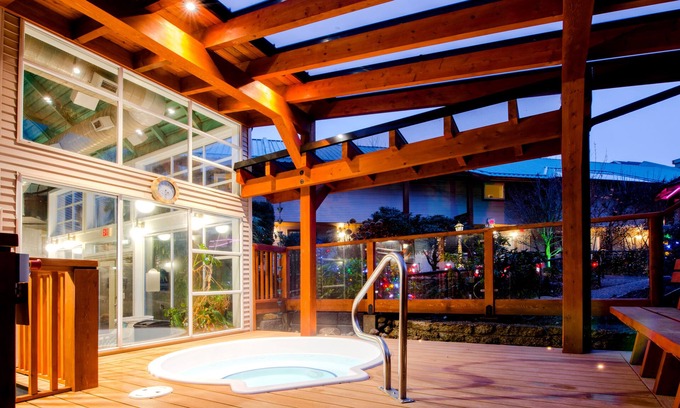 Gibsons Hotel | Gibsons Garden Hotel