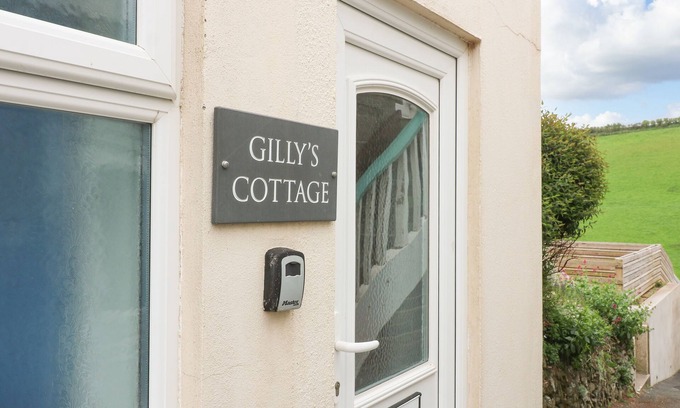Hope-Cove Cottage | GILLY'S COTTAGE, pet friendly, country holiday cottage in Hope Cove