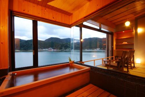 Kinosaki Onsen Hotel | Ginka