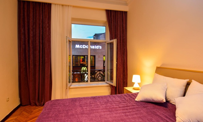 Chugureti Apartment | Gio Apartment in the heart of Tbilisi