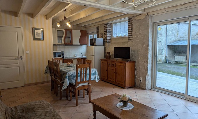 Epieds-en-Beauce Cottage | Gite Épieds-en-Beauce, 1 bedroom, 4 persons