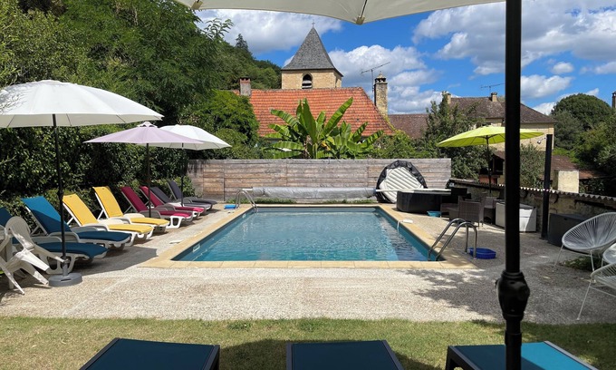 Valojoulx Other | Gite 8p Lascaux, 3*, heated pool, Spa, playground, wifi, ok dog & cat