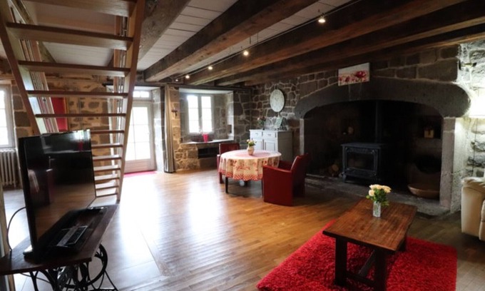 Albepierre-Bredons Cottage | Gite Albepierre-Bredons, 2 bedrooms, 4 persons