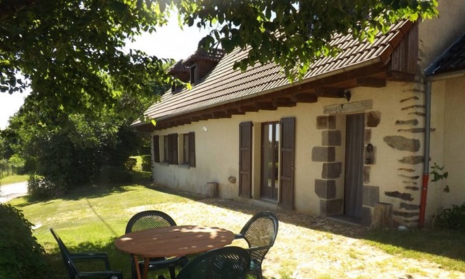 Arpajon-sur-Cere Cottage | Gite Arpajon-sur-Cère, 2 bedrooms, 4 persons