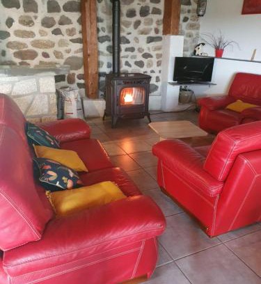 Le Plagnal House | " gite Au Pied Du Chapelas"