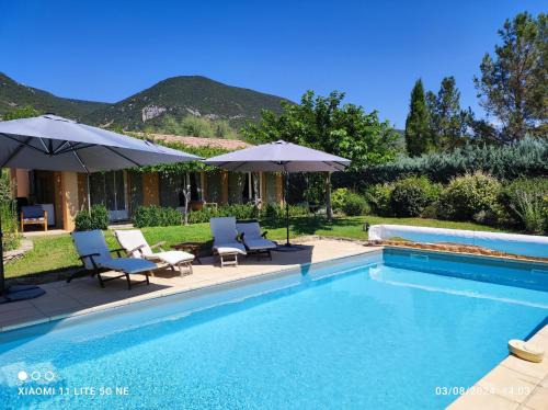 Rustrel House | GITE AUX 4 SAISONS DU COLORADO PROVENÇAL - 3 ÉTOILES - Rustrel