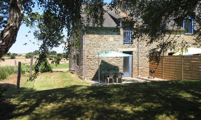 Saint-Meloir-des-Ondes House | Gîte BLEUREEN: The Ar-Ti-Chou.
