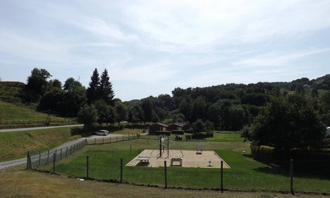 Boisset Cottage | Gite Boisset, 1 bedroom, 4 persons