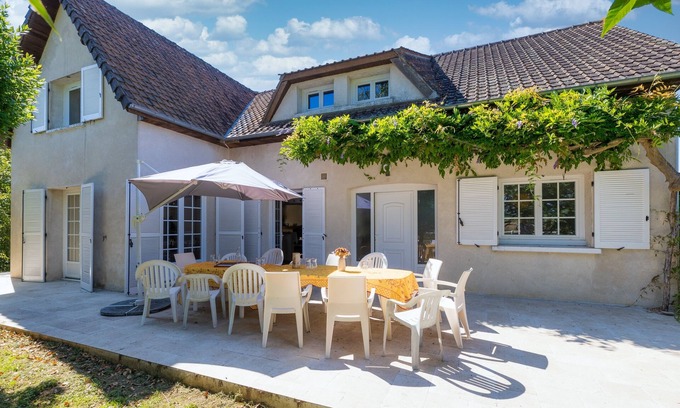 Grandchamp House | Gite Charny Orée de Puisaye - Pour 15 p