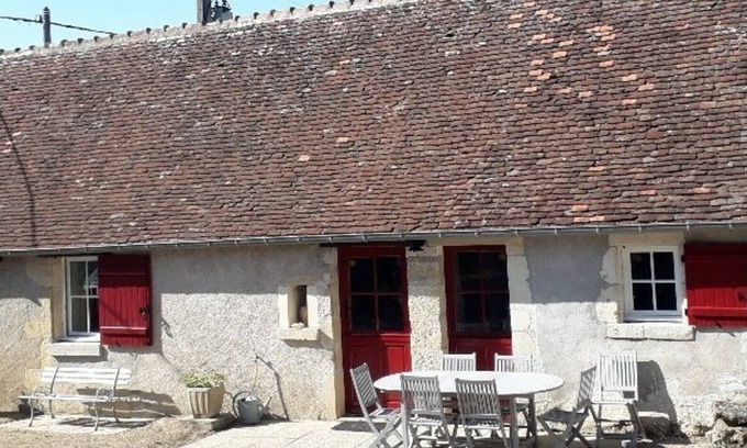 Cheille Cottage | Gite Cheillé, 3 bedrooms, 6 persons