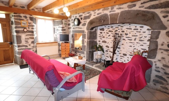 Cussac Cottage | Gite Cussac, 2 bedrooms, 4 persons