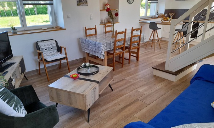 Plounevez-Lochrist House | Gite d'ODE VRAS, 800 m from the sea, 500 m GR34