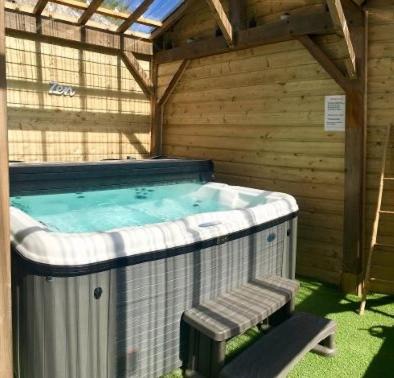 Eu House | Gite de la Baigneuse avec jacuzzi 6 pers