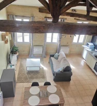 Lectoure Apartment | Gite de la Cathédrale 2