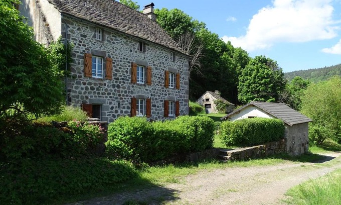 Murat House | gite du cresponnet