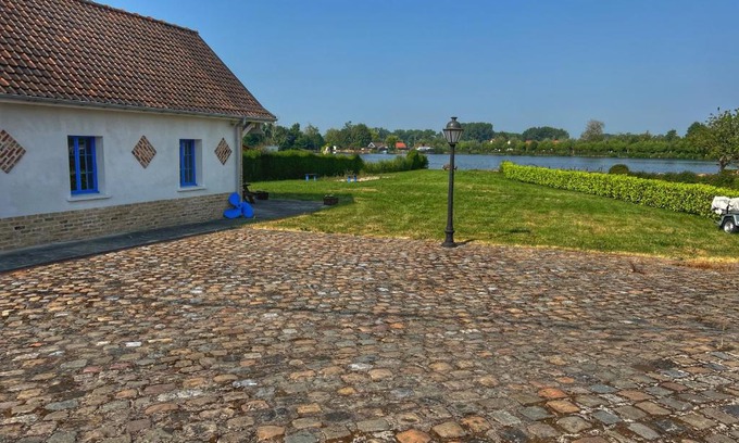 Ardres House | Gite du lac du Palentin Ardres