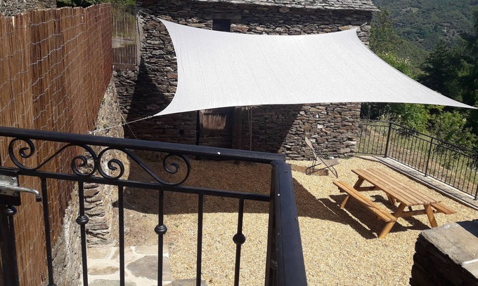 Molezon House | Gite en Cevennes