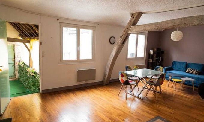 Beaugency Apartment | Gite Entre Historique Beaugency