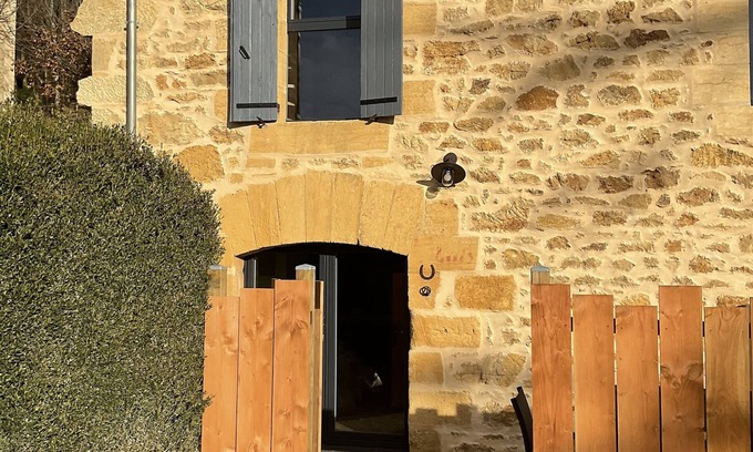 Castels Apartment | Gite Exceptionnel "Le Bassin"