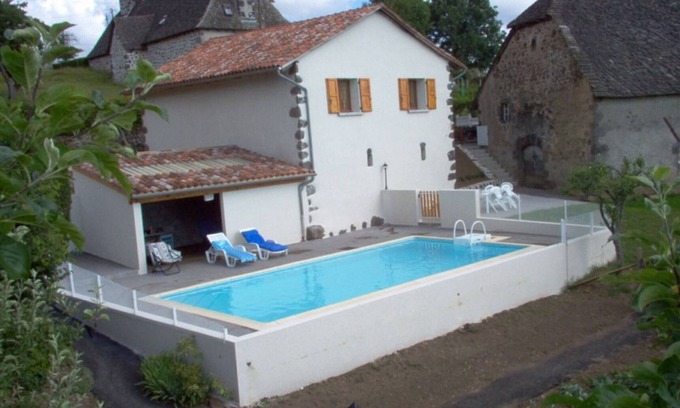 Freix-Anglards Cottage | Gite Freix-Anglards, 2 bedrooms, 5 persons