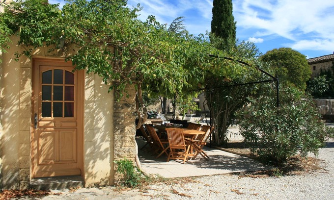 Saint-Victor-la-Coste Cottage | Gite in Saint Victor La Coste (Gard)