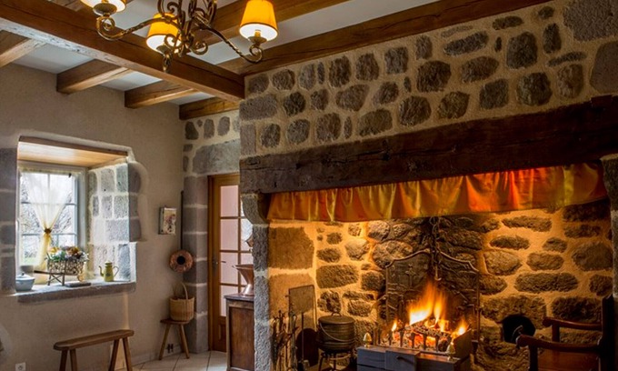 Jou-sous-Monjou Cottage | Gite Jou-sous-Monjou, 2 bedrooms, 4 persons