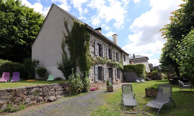 La Chapelle-d'Alagnon Cottage | Gite La Chapelle-d'Alagnon, 4 bedrooms, 10 persons