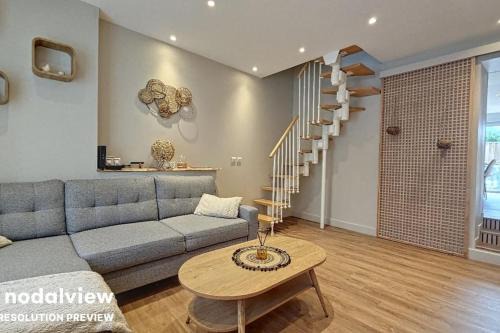Tourlaville House | Gite le 83