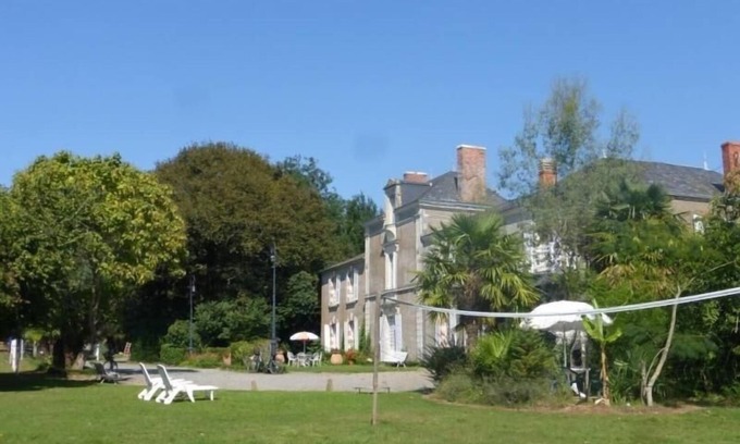 Le Champ-Saint-Pere Cottage | Gite Le Champ-Saint-Père, 3 bedrooms, 8 persons