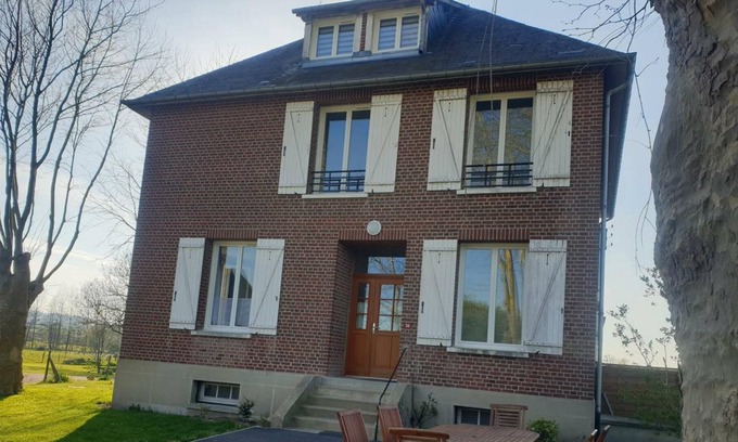 Mesnieres-en-Bray House | Gite Mesnières-en-Bray, 3 bedrooms, 6 persons