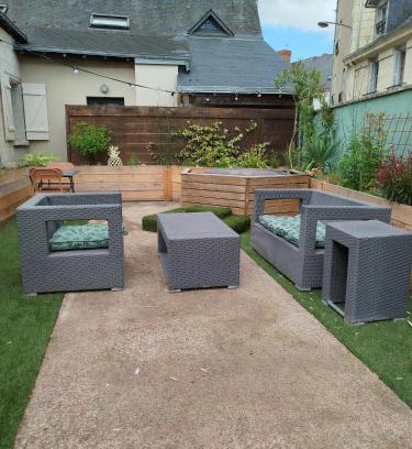 Longue-Jumelles House | Gite Parenthèse en amoureux - SPA