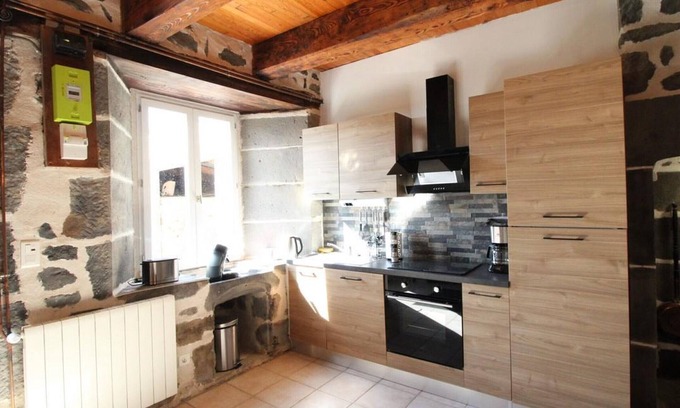 Paulhac Cottage | Gite Paulhac, 2 bedrooms, 4 persons