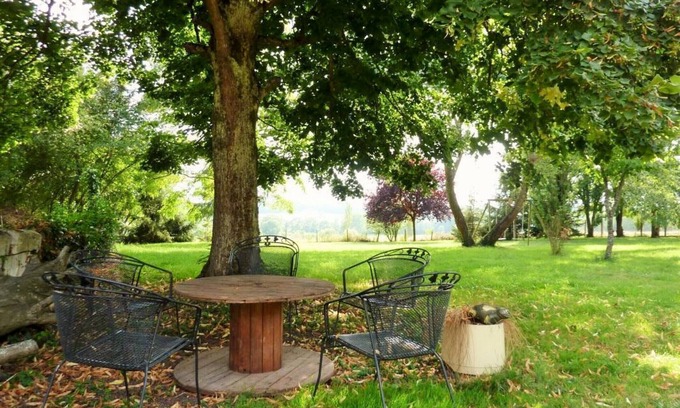Saint-Jean-Saint-Germain Cottage | Gite Saint-Jean-Saint-Germain, 3 bedrooms, 4 persons
