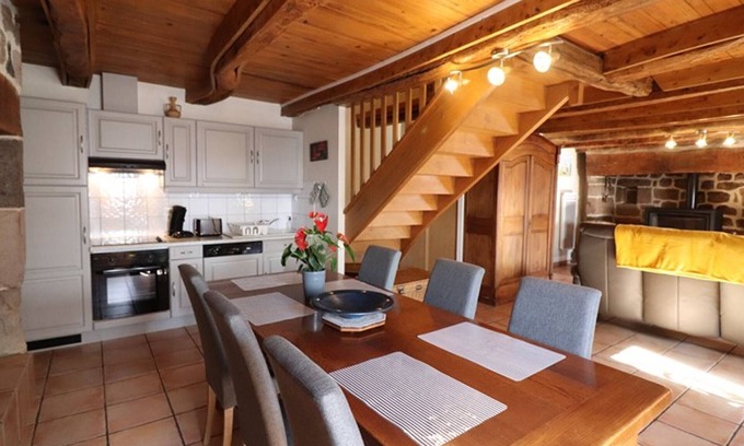 Saint-Clement Cottage | Gite Saint-Clément, 2 bedrooms, 5 persons