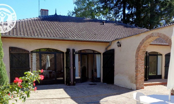 Saint-Haon-le-Vieux Cottage | Gite Saint-Haon-le-Vieux, 3 bedrooms, 5 persons