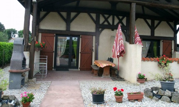 Saint-Paul-les-Dax House | Gite Saint-Paul-lès-Dax, 1 bedroom, 5 persons