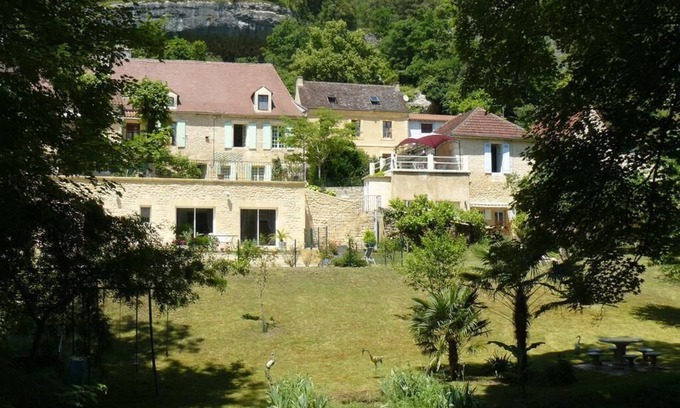 Les Eyzies Cottage | Gîte-Standard-Ensuite with Shower-Garden view