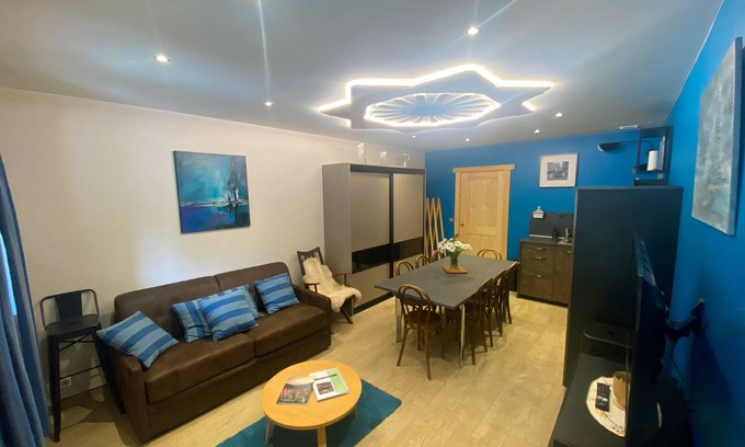 Saint-Jean-de-Sixt Apartment | Gîte T2 neuf - 36 m2 - In a renovated farmhouse. Rated 3 *. Calm