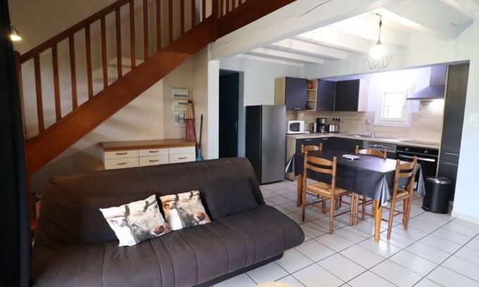 Valuejols Cottage | Gite Valuéjols, 2 bedrooms, 5 persons