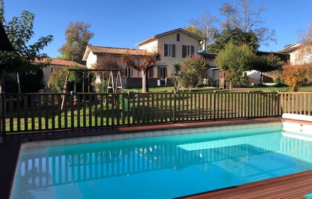 Auvillar Bed & Breakfast | Gites de Marchet