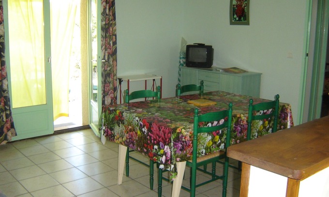 Montagnac House | gites "Le mercadier"